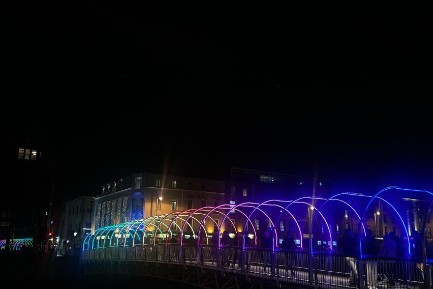 Rainbow Bridge over the River Liffey at night 