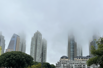 fog engulfing the buildings in Buenos Aires