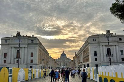 Strolling home from school, savoring the breathtaking view of St. Peter's Basilica – simply living in the moment.
