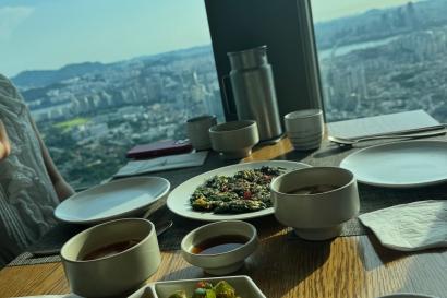 A meal at Namsan Tower