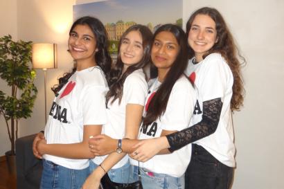 four girls wearing "I Heart Vienna" t-shirts
