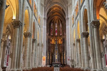 St. Nicolas Interior