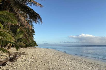 A flat, white sand beach coast