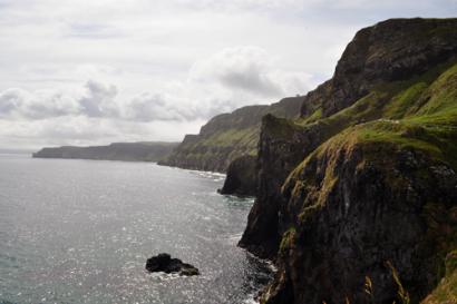 The cliffs in Northern Ireland near the rope bridge.