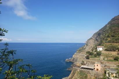 Hidden view of paradise in Cinque Terre