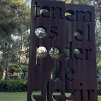 One of the art pieces in the gardens of Isla El Descanso