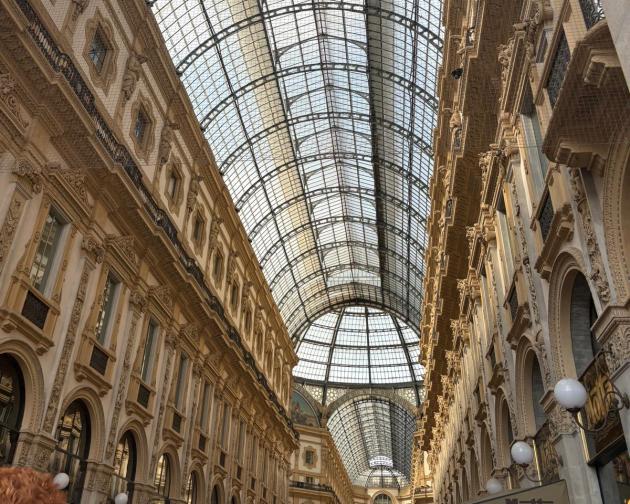 A picture of the Duomo channel, taken by Racheet Shah during his summer in Milan