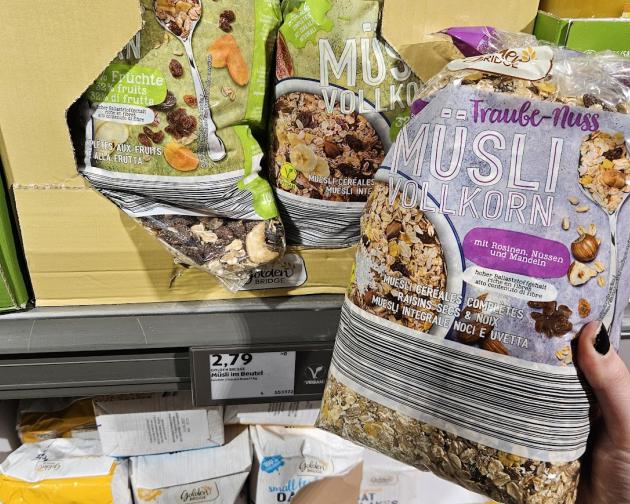 Müsli from Hofer.