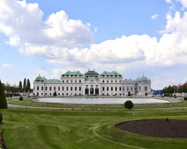 Belvedere Palace and lawn