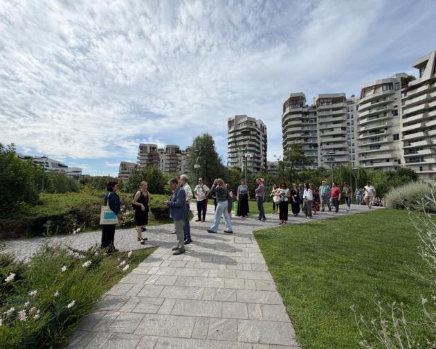 Global Institute Participants touring Milan