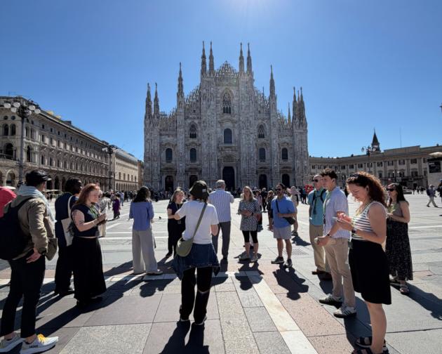 Global Institute Participants touring Milan