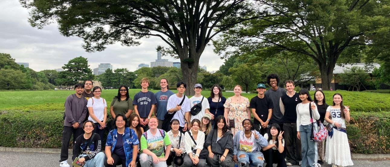 IES Abroad Tokyo students in front of a tree.