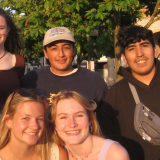 Group of friends smiling and posing together in Salamanca 