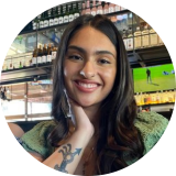 Headshot of Aliya Sayani