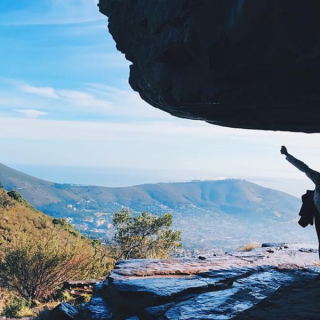 simmy_vig_cape_town_students_in_cave-featured