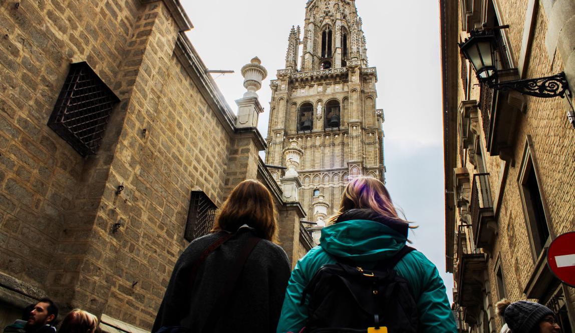 students take a stroll among the Spanish architecture in Madrid
