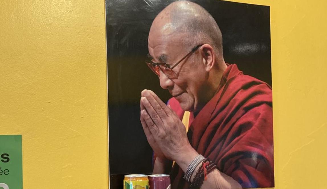 Photo of the Dalai Lama at Momos Tibetains in Strasbourg, France.