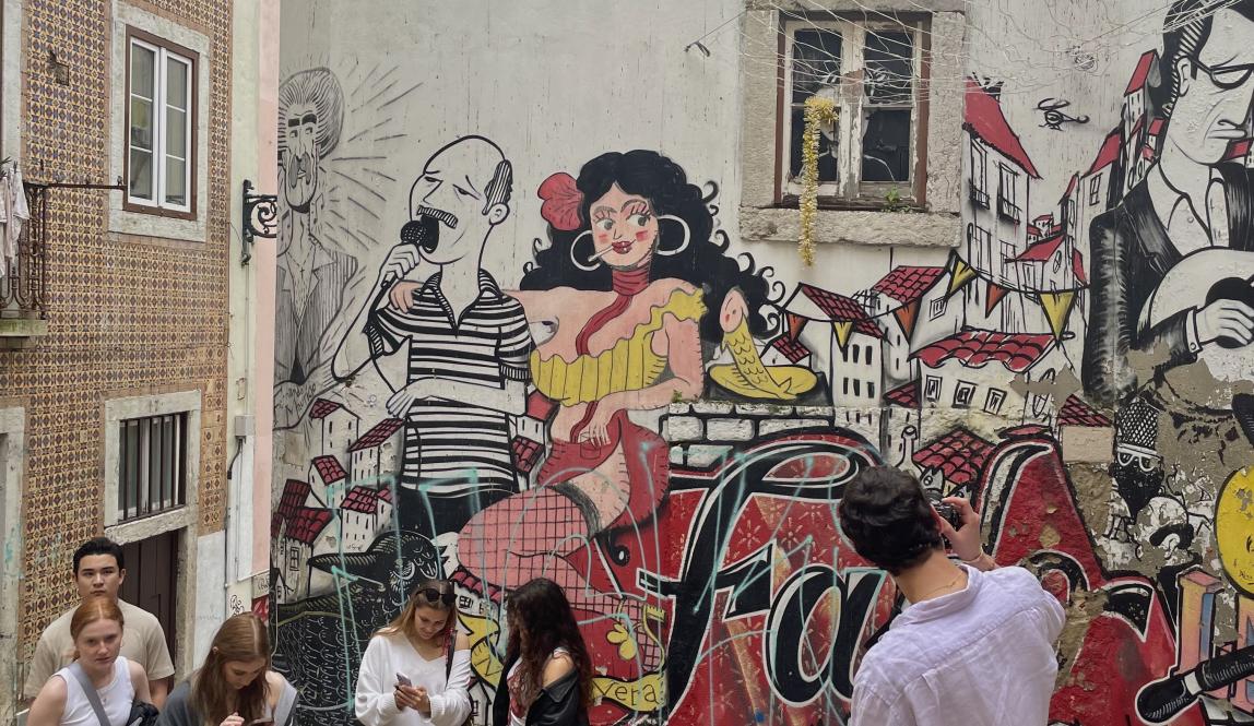 Picturing artsy Alfama neighborhood in Lisbon