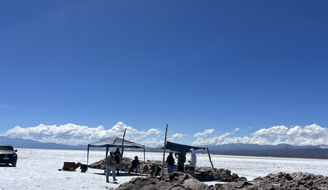 A photo of our picnic spot in the Salt Flats