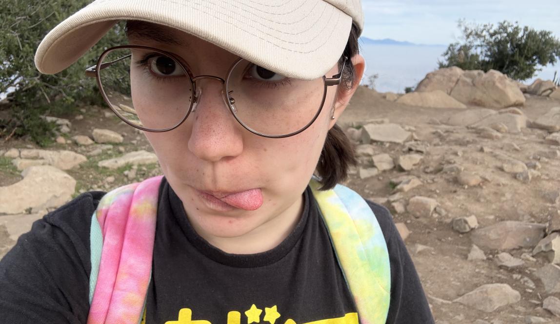 A selfie of Miya Matsumune at the summit of Manquehue