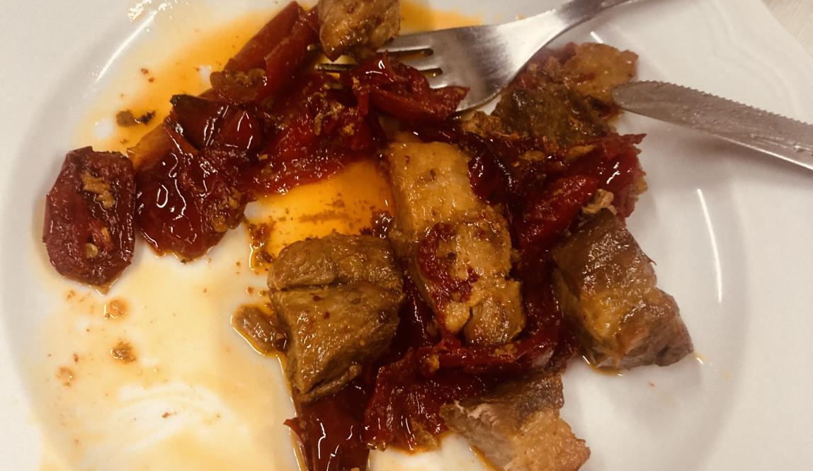 Pork "sfritta" with sour chilis