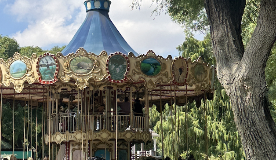 Ecoparque Carousel