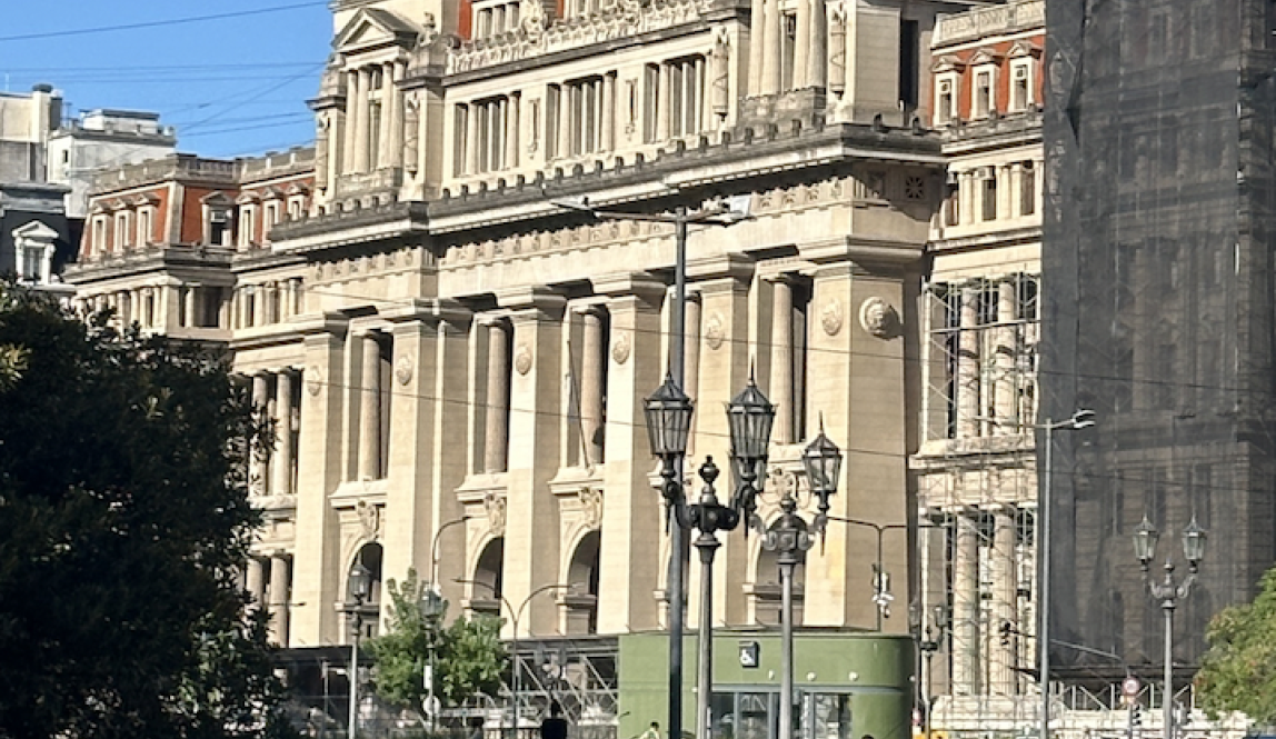 Plaza Lavalle