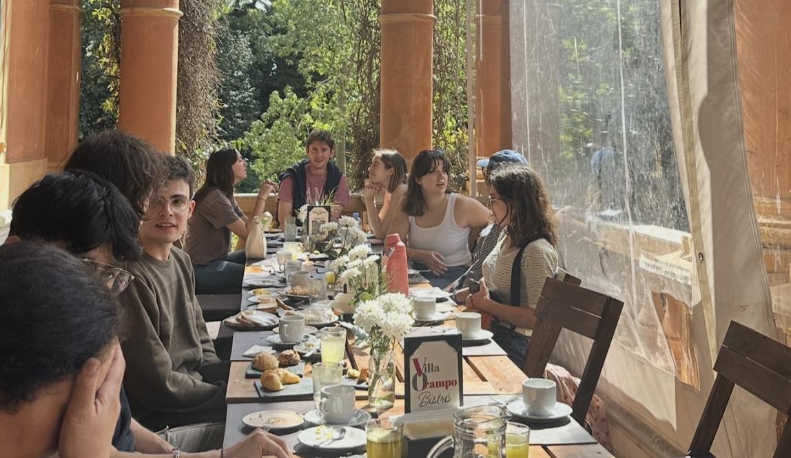 IES group eating brunch at Villa Ocampo