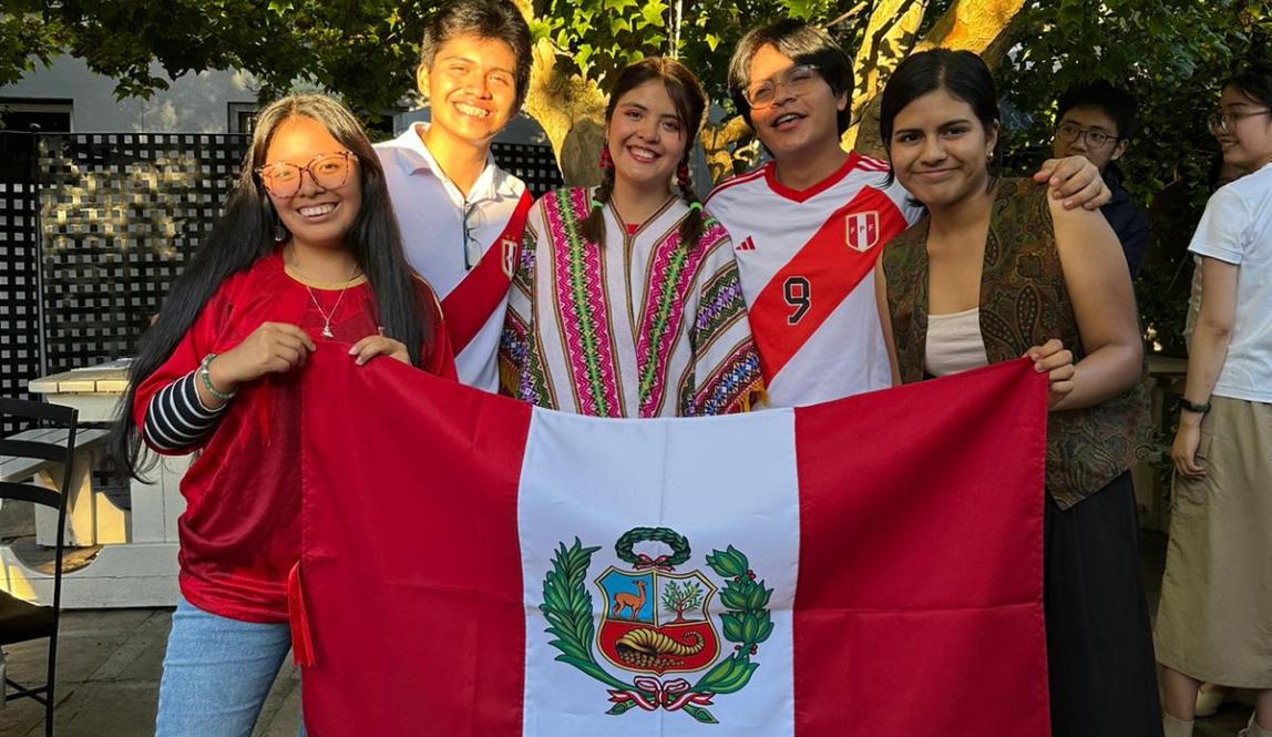 The peruvian delegation (Denisse Luz Ramos Guzman) in Cape Town.