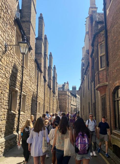 students going on a walking tour in Cambridge