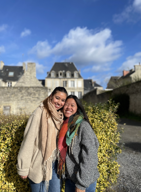 two students posing for photo in Nantes