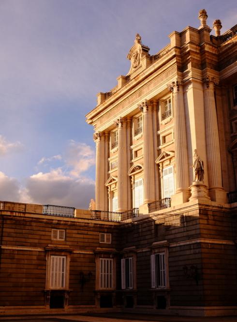 Palacio Real de Madrid at sunset