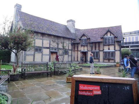 Shakespeare's cottage in england