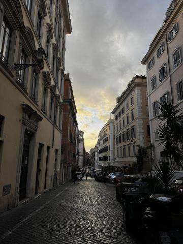 A picture of a street in Rome