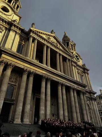 Choir in front of a cathedral