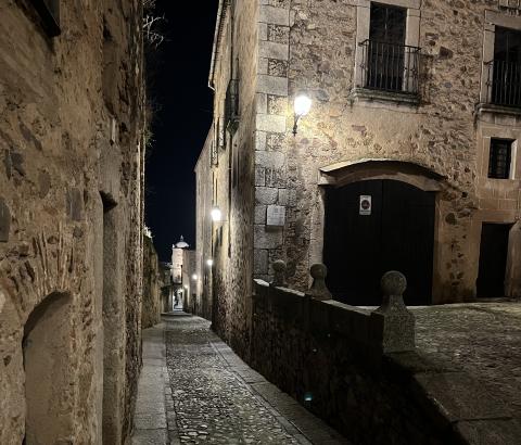 The old, narrow streets of Cáceres are a spectacle at night.