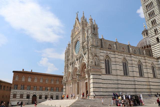 Duomo di Siena on a sunny day