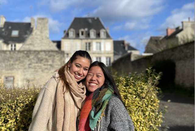 two students posing for photo in Nantes