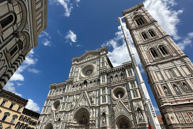 florence duomo on a sunny day