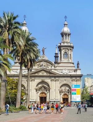 the main square in Santiago, Plaza de Armas