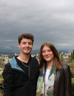 IES Abroad Students visiting La Alhambra in Granada