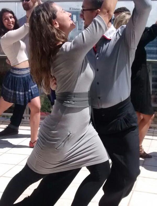 students taking a tango lesson in Buenos Aires