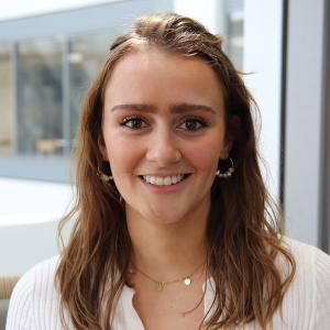 Riley Villhauer headshot