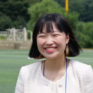Headshot of Daeun Kim.