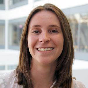 Macey Schondel headshot