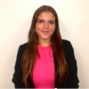 Emma Michael headshot