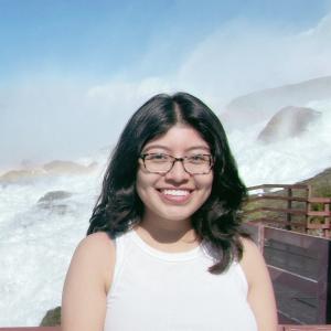 Michelle Rojas Headshot