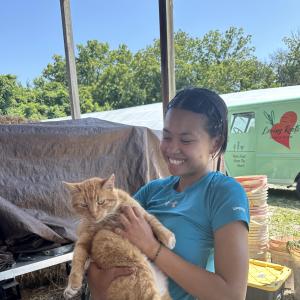 Mia Phutrakul Headshot