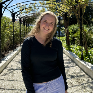 Nessa Malin Headshot