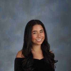 Sophie Brenner Headshot